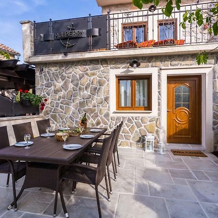 Villa Mulberry Milohnici Ngoại thất bức ảnh